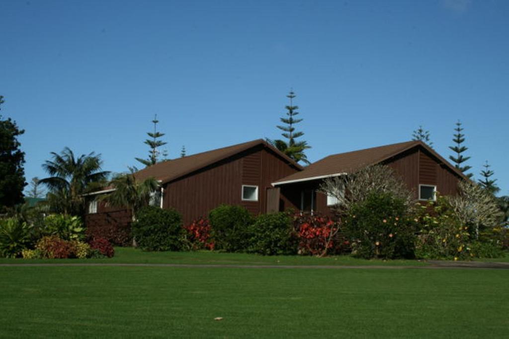 Fletcher Christian Holiday Apartments Burnt Pine Exteriör bild